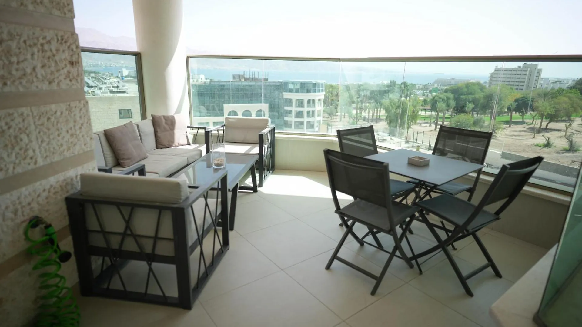 Red Sea View Apartment With Mamad By Sea N' Rent Eilat Israel