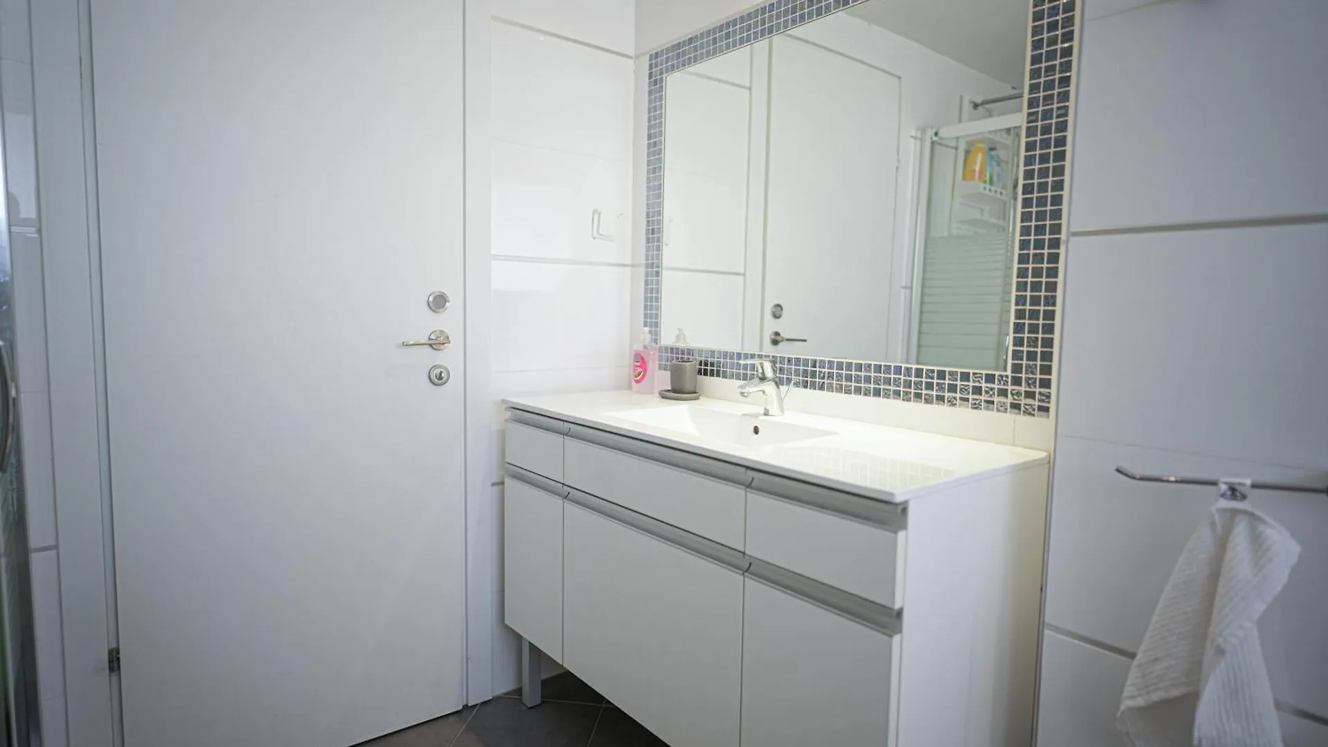 Red Sea View Apartment With Mamad By Sea N' Rent Eilat