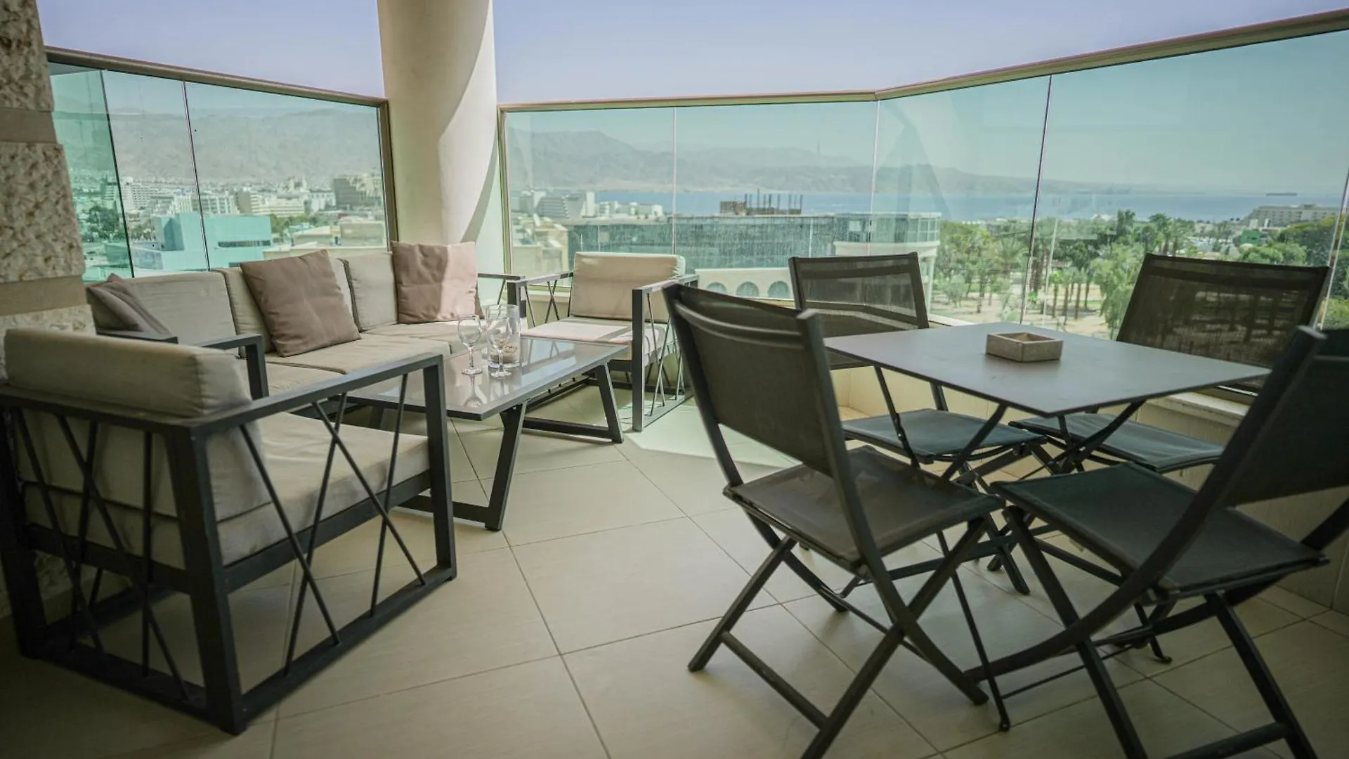 Red Sea View Apartment With Mamad By Sea N' Rent Eilat 0*,  Israel