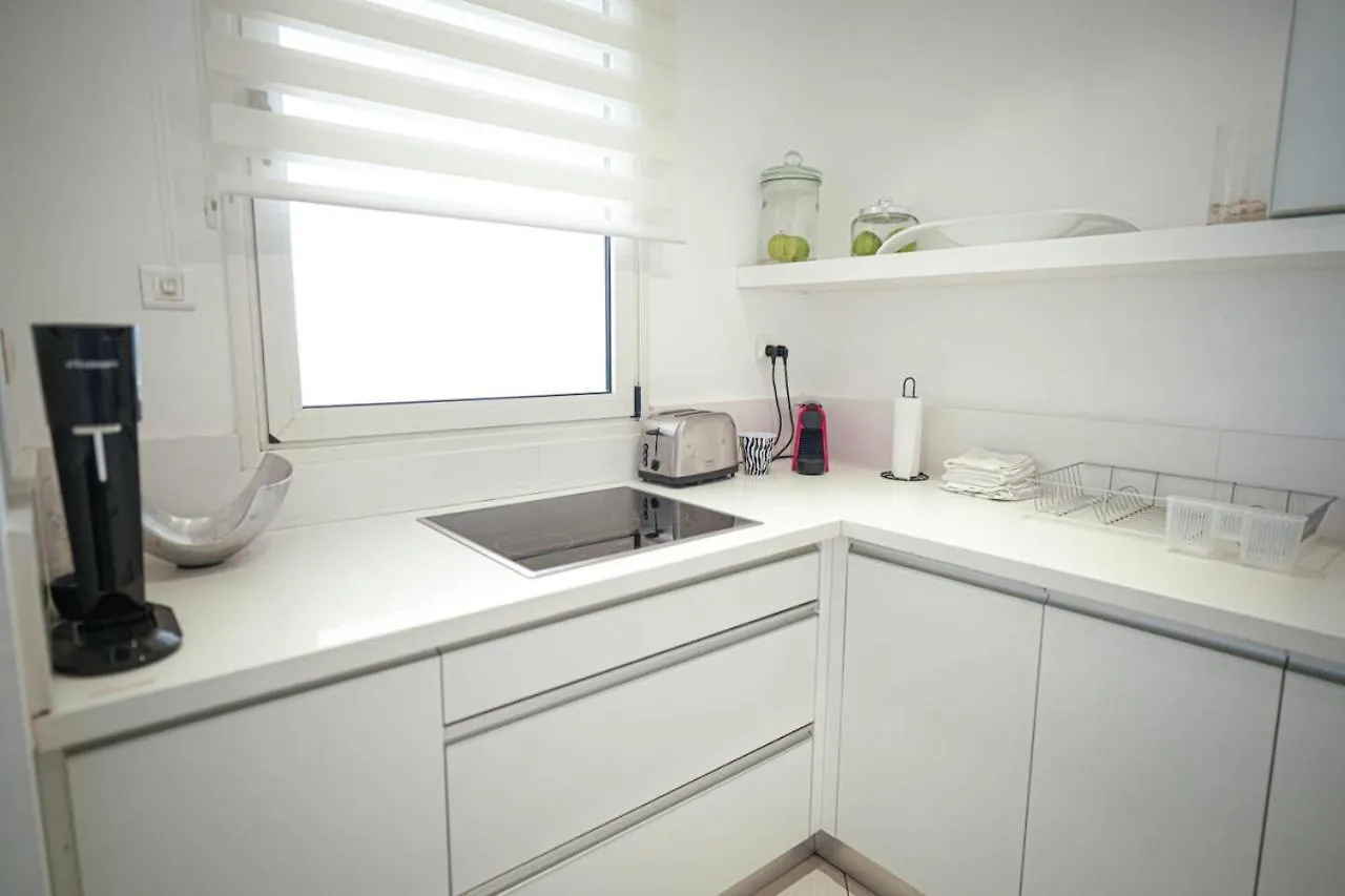 Red Sea View Apartment With Mamad By Sea N' Rent Eilat 0*,  Israel