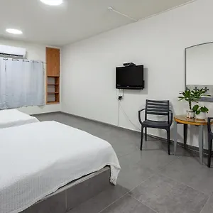  Hostal Little Hostel-5 Min Walk To The